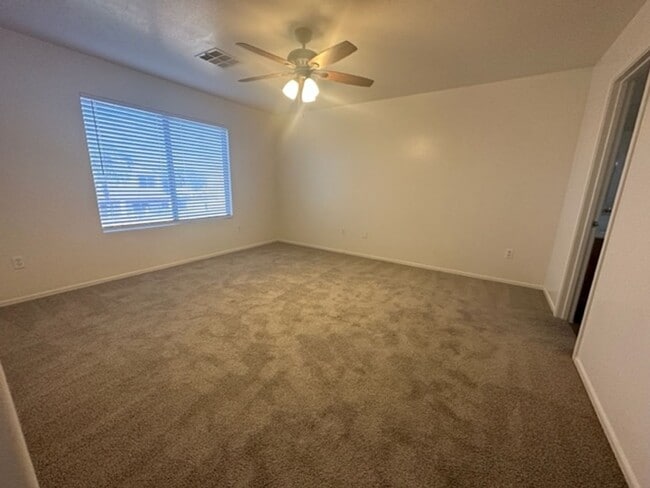 Building Photo - Mesa East Valley Home near Desert Ridge High