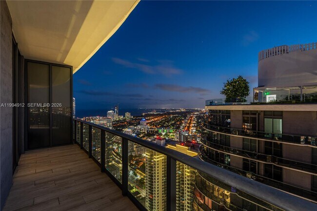 Building Photo - 45 SW 9th St