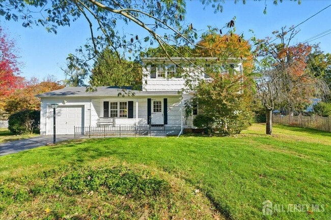 Building Photo - 35 Brooktree Rd