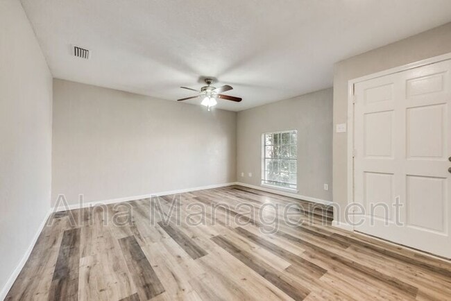 Building Photo - 80 E Mountain Creek Dr