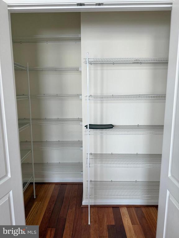 Building Photo - 41692 Wellstone Terrace