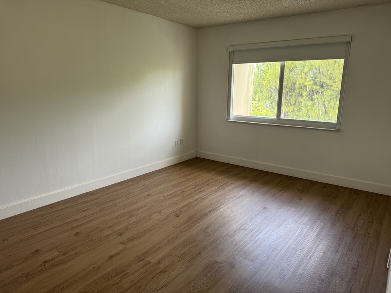 Building Photo - 7800 Camino Real