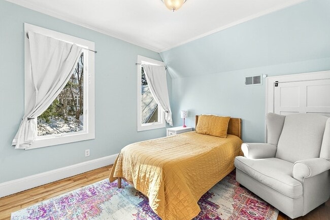 Building Photo - 23 Jefferson Rd