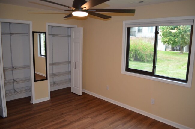Building Photo - 42765 Lilley Pointe Dr