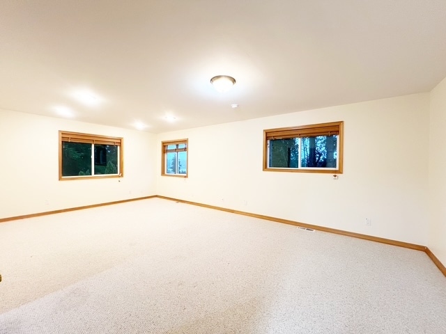 Building Photo - 18533 Skog Ct NE