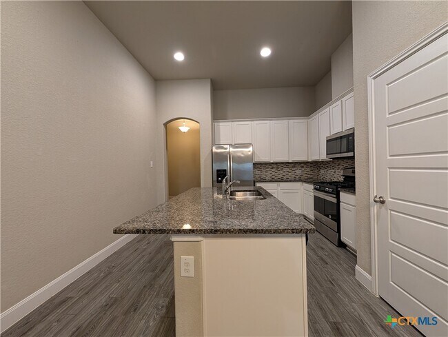 Building Photo - 1211 FM-306 E