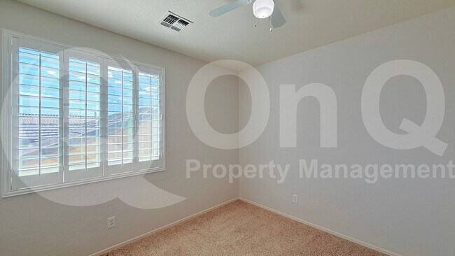 Building Photo - 3316 E Kingbird Pl