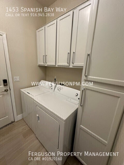 Building Photo - 1453 Spanish Bay Way
