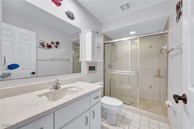 Building Photo - 509 Roma Ct