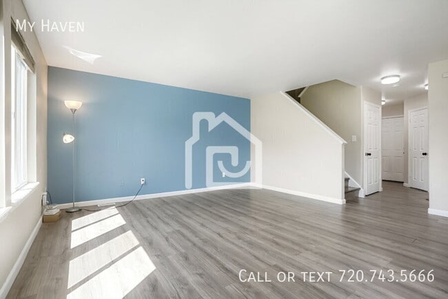 Building Photo - 4587 Cornish Way