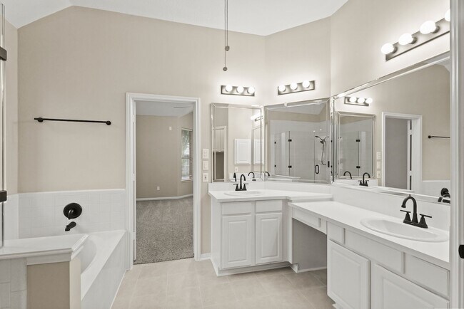 Building Photo - 13527 Catalano Ct