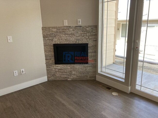 Building Photo - 12237 Fox Tail Pine Ct