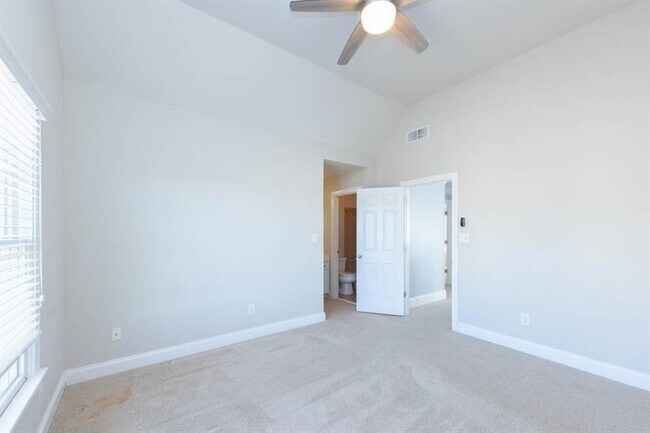 Building Photo - 232 Beech Tree Hollow NW