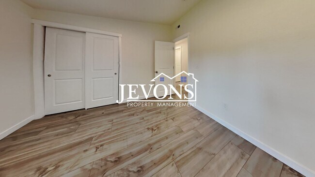 Building Photo - 19019 SE 164Th St Renton, WA 98058