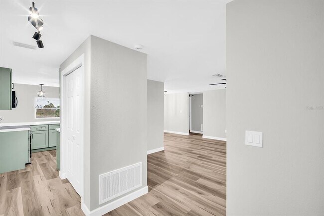 Building Photo - 4001 Topsail Trail