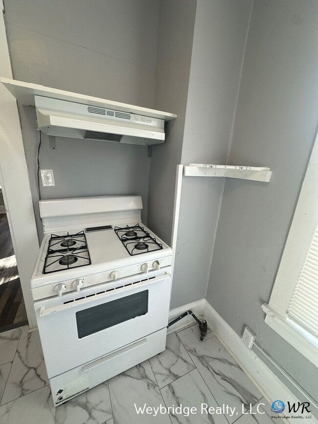 Building Photo - 407 Jackson Ave