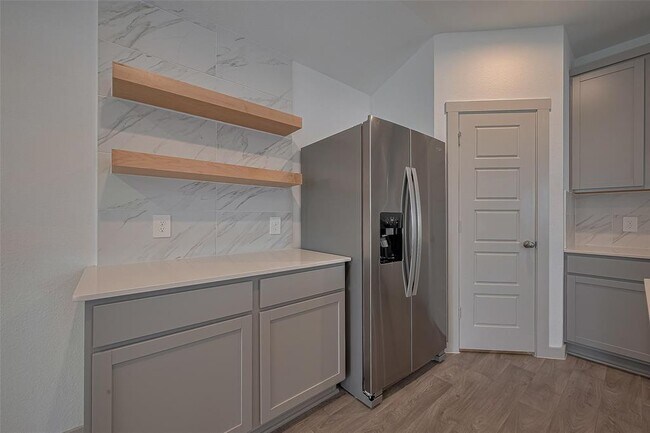 Building Photo - 12715 Basinghall Ln