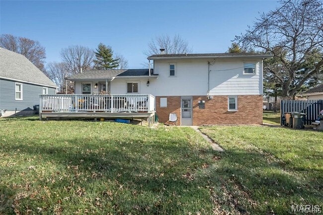 Building Photo - 405 N Moore St