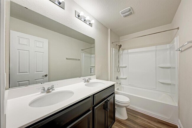 Building Photo - 120 Snowy Plover Ln