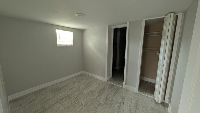 Building Photo - 1306 Royal St