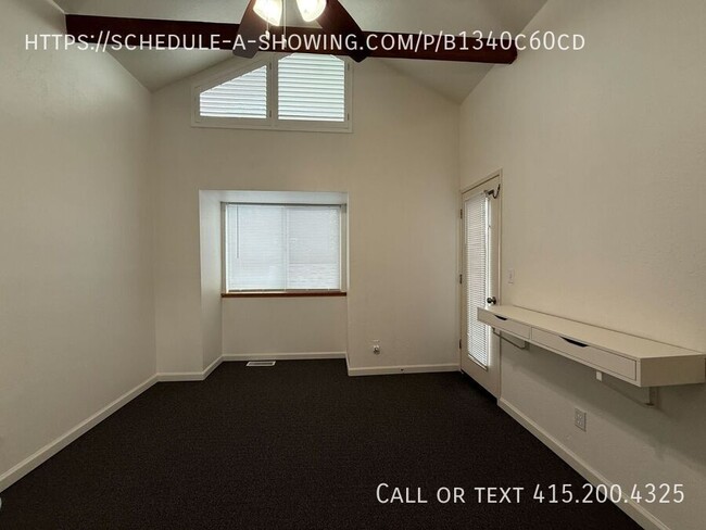Building Photo - 1200 Capitola Rd