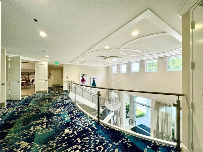 Building Photo - 5135 Floria Dr