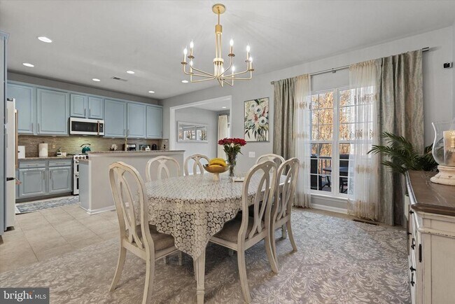 Building Photo - 42770 Keiller Terrace