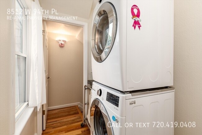 Building Photo - 8512 W 94th Pl
