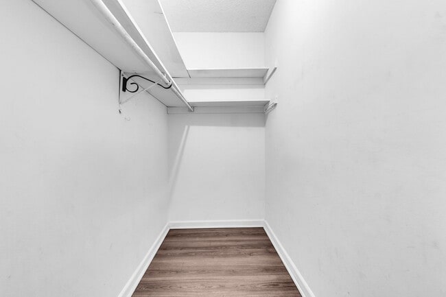 Building Photo - 1816 Rapier Dr