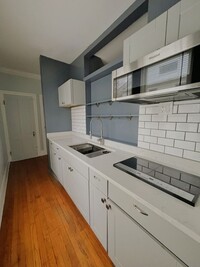 Building Photo - 50 E Housatonic St