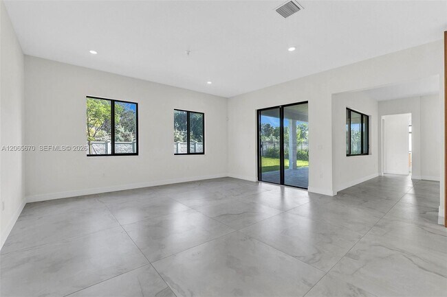 Building Photo - 8283 SW 120th Ter