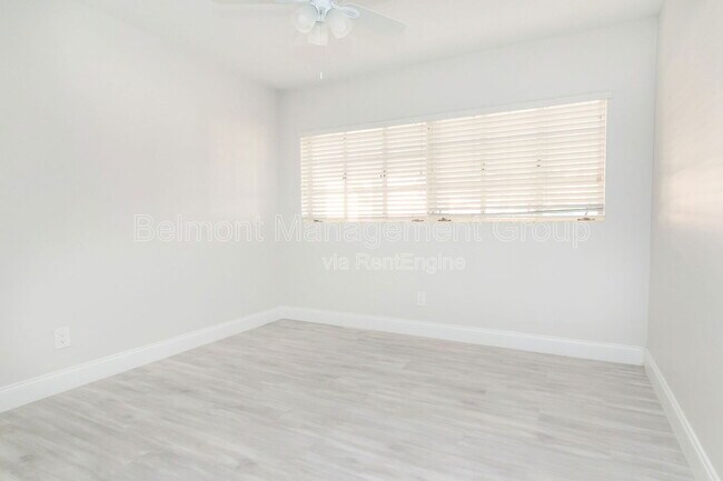 Building Photo - 5334 Lake Howell Rd