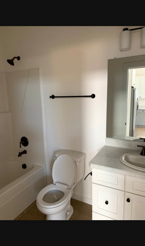 Building Photo - 16488 Bassett Rd