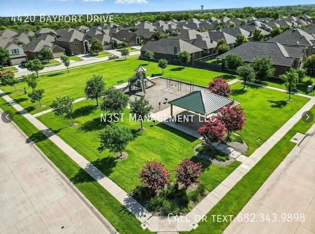 Building Photo - 4420 Bayport Dr