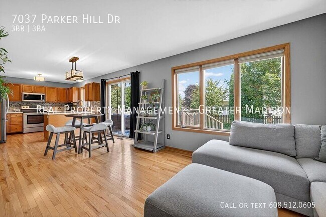 Building Photo - 7037 Parker Hill Dr