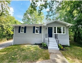 Building Photo - 105 Mayme Ct