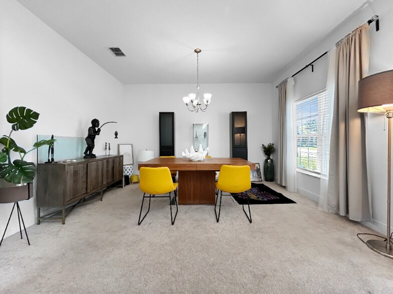 Building Photo - 9714 Provencal Ave