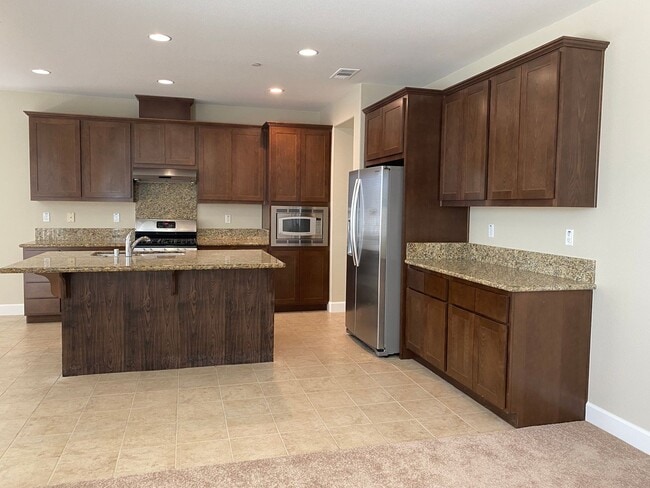 Building Photo - Dublin Ranch Two Story, 4 Bed & Loft, 3 Bath, great views and close to Top Rated Schools includin...
