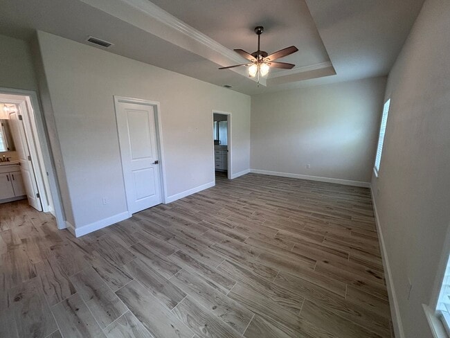 Building Photo - Welcome to this beautifully built 3-bedroo...