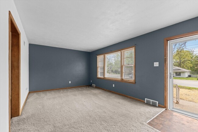 Building Photo - 1311 W Worley St