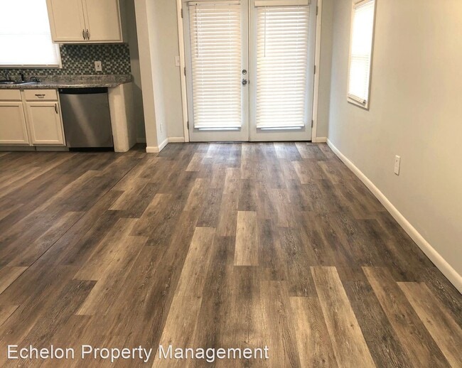 Building Photo - 3 br, 2 bath House - 919 Walnut St.