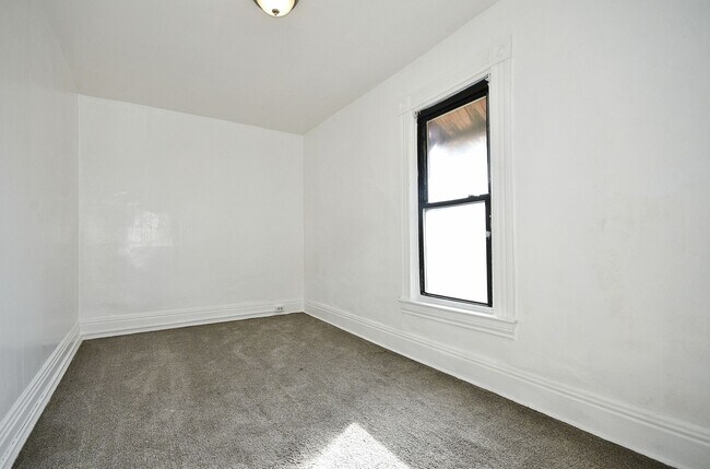 Building Photo - Charming 2-Bedroom/1-Bathroom House for Rent in Rankin - $1000/month