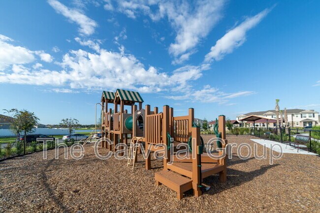 Building Photo - 1813 Walnut Crk Dr