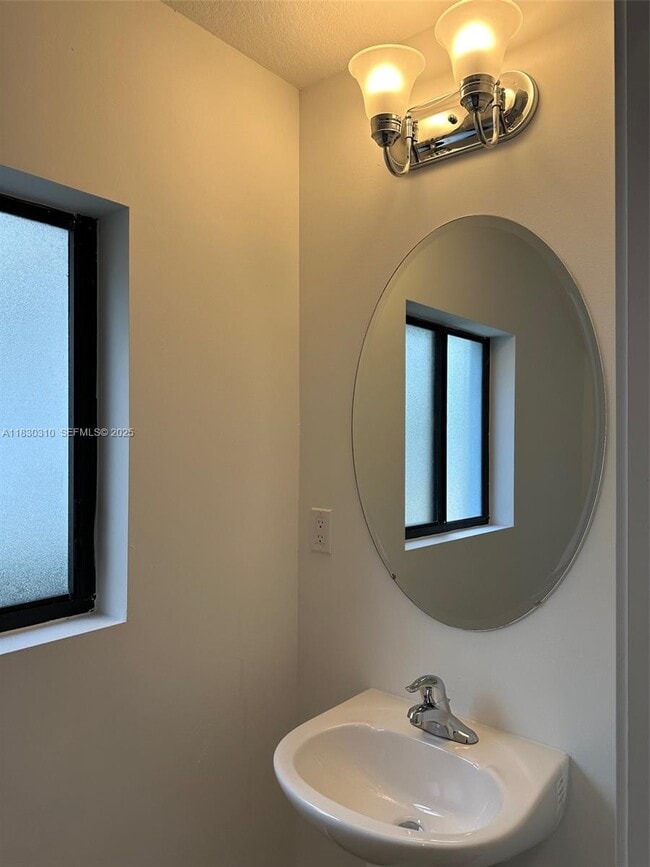 Building Photo - 25338 SW 135th Ave