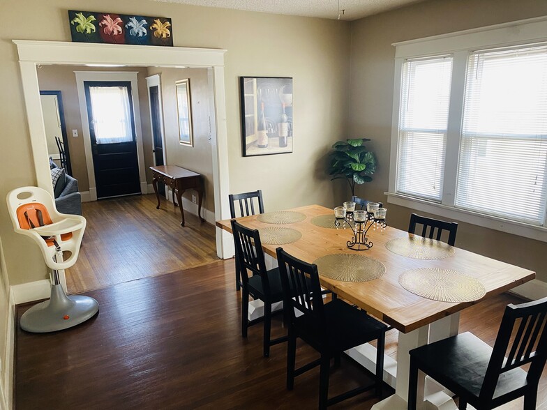 Building Photo - 241 Tacoma Ave