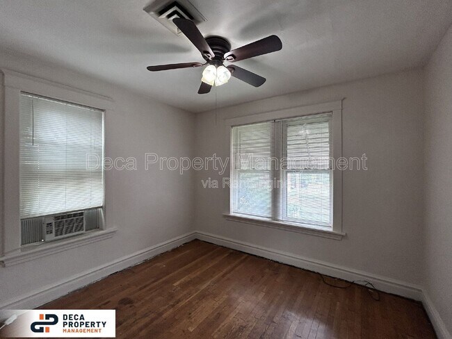 Building Photo - 4684 S Grand Blvd