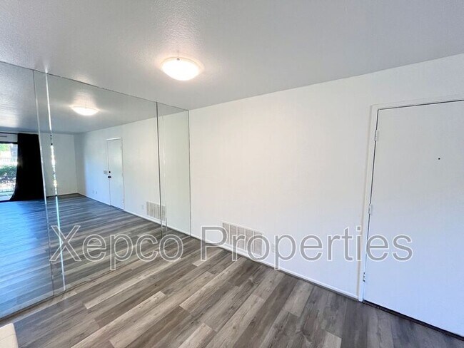Building Photo - 31200 Landau Blvd
