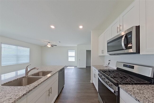 Building Photo - 32150 Katelin Cir