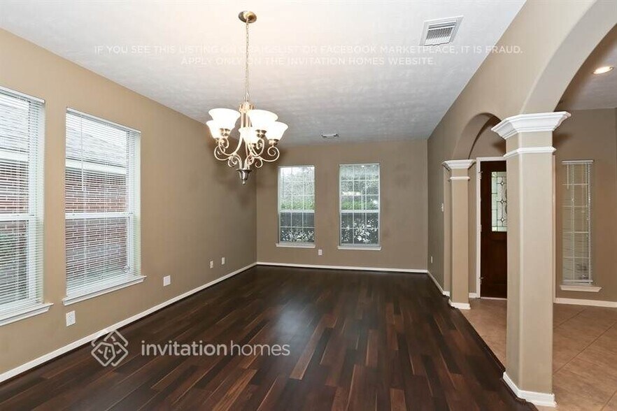 Building Photo - 17043 Sperry Landing Dr