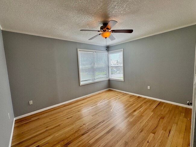 Building Photo - Bittersweet memories, Full Beautiful Remodel Highly Desired Lincoln Neighborhood